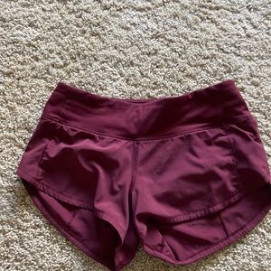 Lululemon Speed-Up Low Rise Lined Short 2.5” Size 2